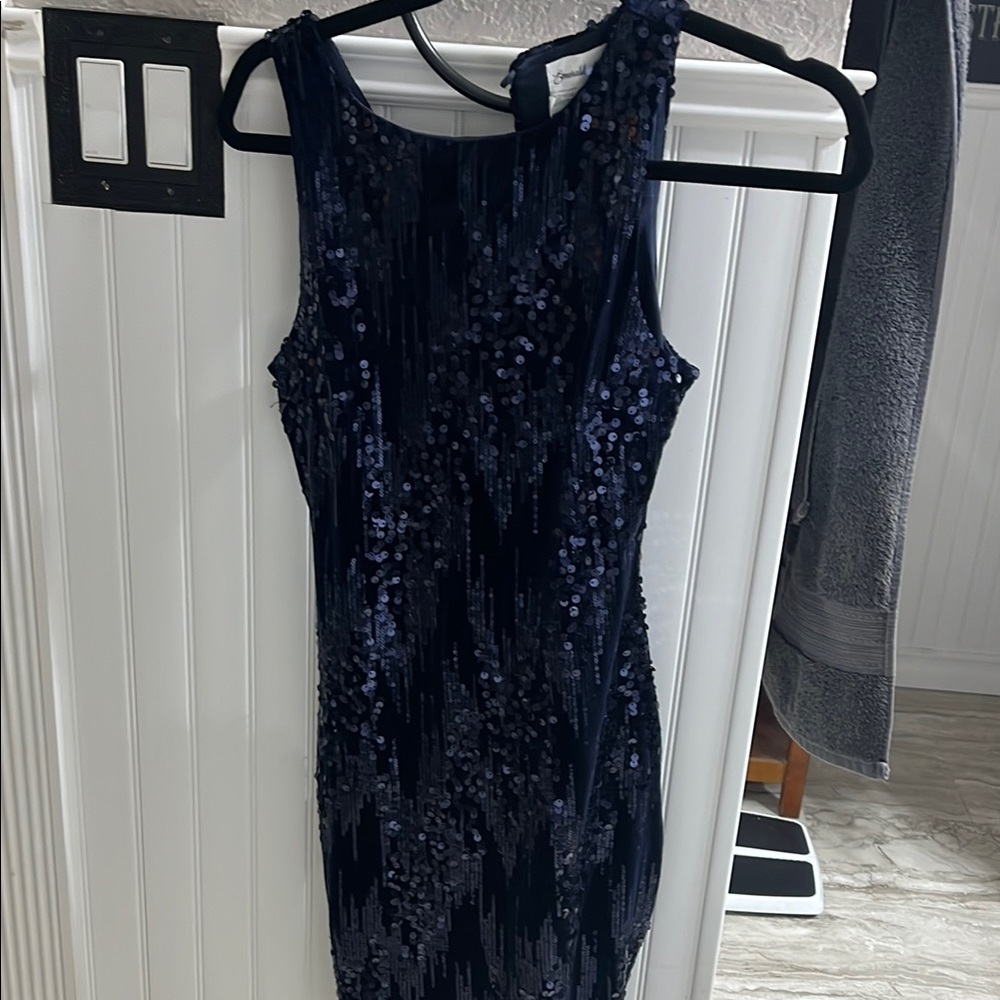 Elegant Navy Blue Sequin Dress